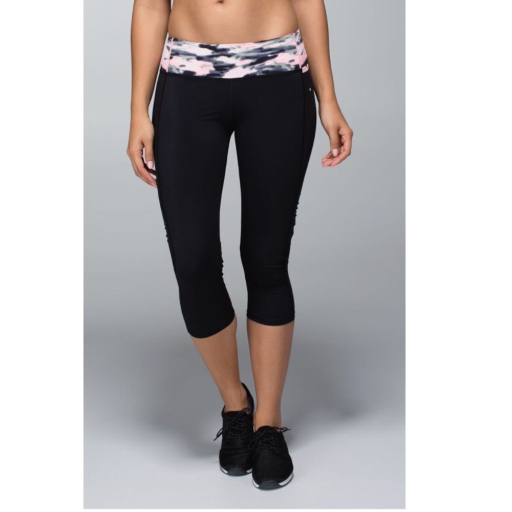 LULULEMON | Water Bound Crop - Picture 3 of 7